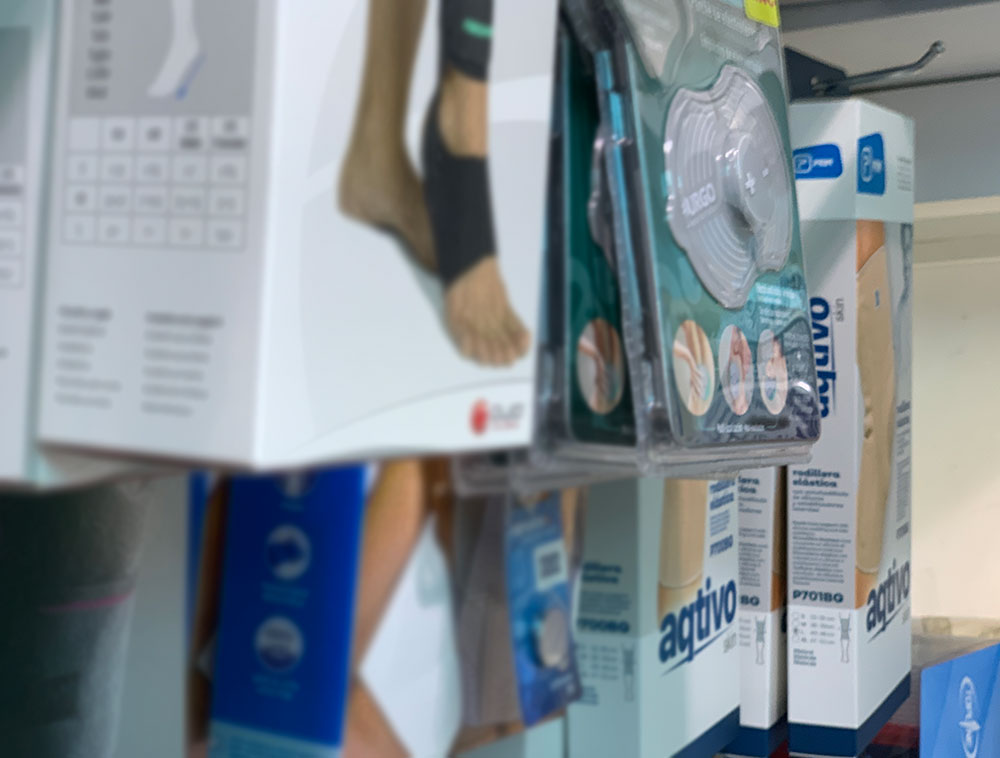 Tobilleras y fajas de compresion Productos de ortopedia en farmacia
